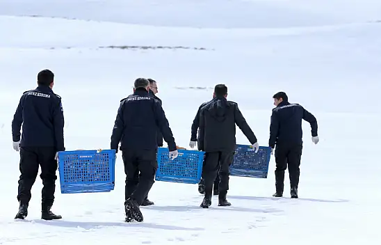 İnfaz koruma memurlarından yaban hayatına anlamlı destek