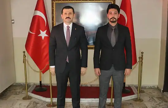Kaymakam Coşkun'dan yeni Başhekime hayırlı olsun ziyareti