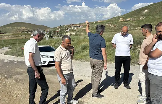 Kaymakam Korkusuz Karahasan Deresi–Tazekent yolunda incelemeler yaptı