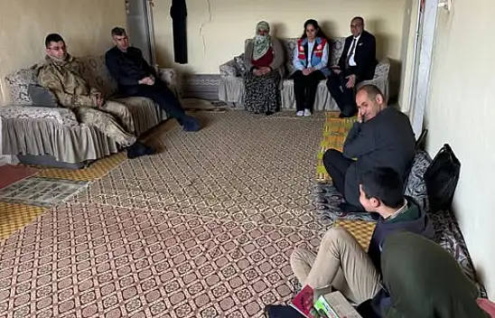 Kaymakam Korkusuz Şimşek ailesinin misafiri oldu