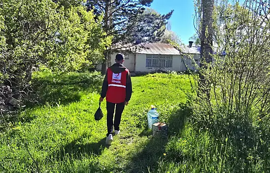 Kızılay Diyadin Şubesi kurban emanetlerini ihtiyaç sahiplerine ulaştırdı