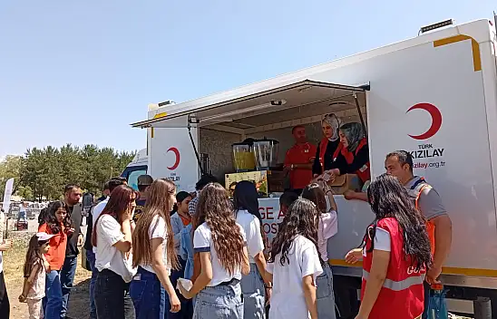 Kızılay, Enduro ve ATV Şampiyonası'nda vatandaşların yanında oldu