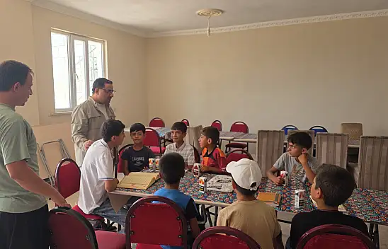 Müftü Demirkaynak öğrencilere temizliği anlattı