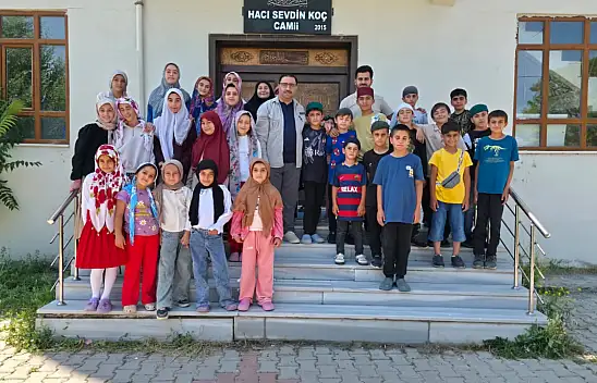 Müftü Demirkaynak öğrencilerin heyecanına ortak oldu