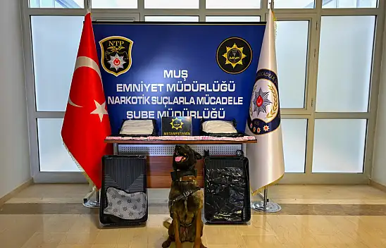 Muş'ta uyuşturucu operasyonu: Valizden 3 kilo 93 gram metamfetamin çıktı