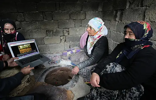 Muşlu kadınlar tandır başında 'Yılın Kareleri'ni oyladı