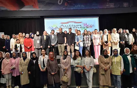 Otizm Farkındalık Eğitimi'yle Öğretmenler Desteklendi, Eğitimde Farkındalık Artırıldı