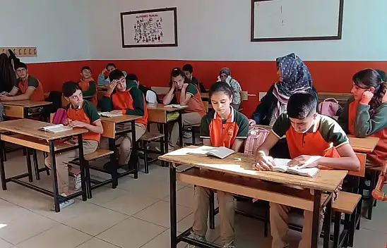 Patnos'ta iki okula ziyaret! Eğitim çalışmaları yerinde incelendi