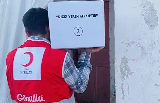 Taşlıçay'da Türk Kızılayı ekiplerinden sıcak dokunuş