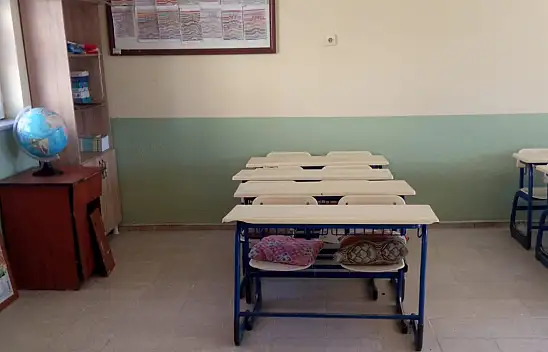 Taşlıçay'da Yukarı Düzmeydan ilkokulu yeni eğitim yılına hazır