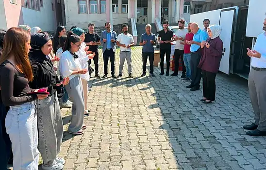 Taşlıçaylı öğrenciler tarih yolculuğuna uğurlandı