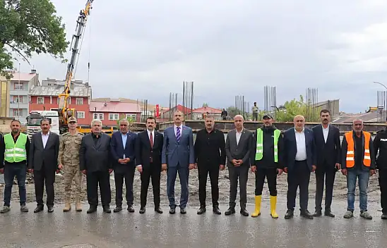 Tutak'ta yeni Hükümet Konağı'nın inşaatı sürüyor