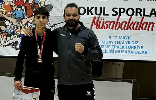 Uşak'ta ringi Ağrılılar salladı!