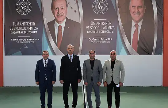 Vali Bozkurt Ağrı'nın spor geleceğini yakından takip ediyor