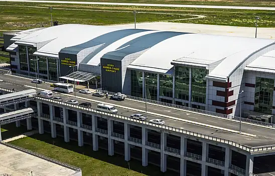 Van'daki uçuş durağı Ağrı'yı öne çıkardı: Ahmed-i Hani Havalimanı'nda rekor yolcu