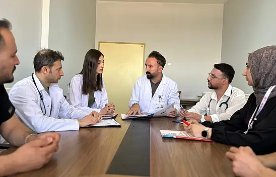 Van Eğitim ve Araştırma Hastanesi'nde dahiliye eğitim kliniği hizmete açıldı