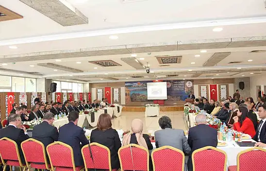 Van Gölü'nde 2 milyon metreküp dip çamuru temizlendi, gelecek nesiller için korunacak