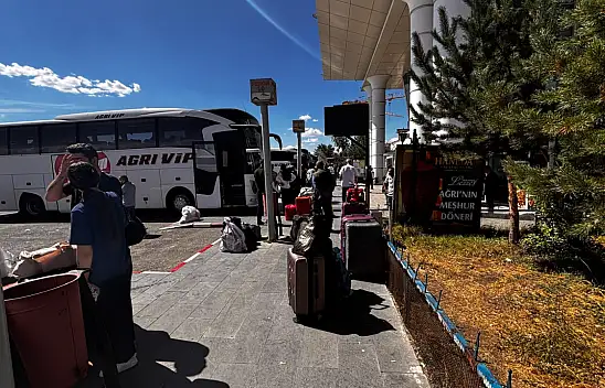 Yeni eğitim dönemi Ağrı Otogarı'nı hareketlendirdi
