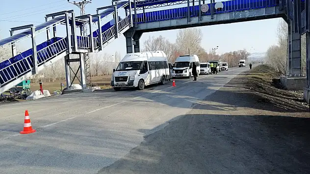 Ağrı'da öğrenci servisleri denetlendi