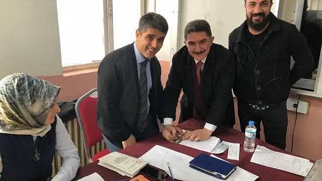 Ağrı Sandık Başında