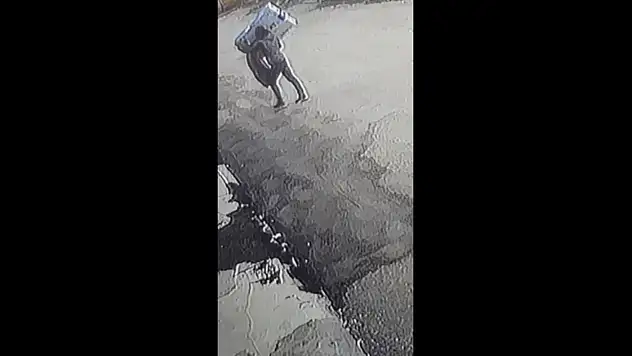 Ağrı'da elektronik eşya çaldıkları tespit edilen iki kişi tutuklandı