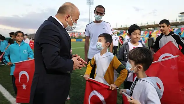 Ağrı'da İstiklal Marşı Coşku ile okundu