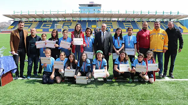 Ağrı'da Futbol grup müsabakaları sona erdi