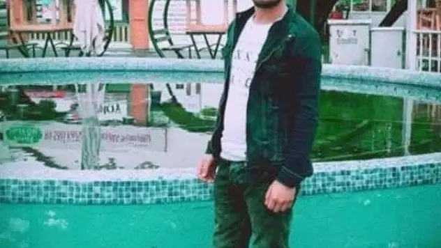 25 yaşındaki genç bıçaklanarak öldürüldü