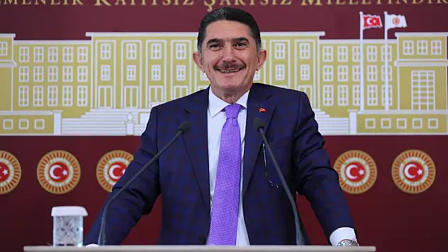 Çelebi, 24 Temmuz Gazeteciler ve Basın Bayramını kutladı