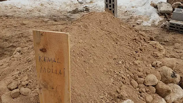 Donarak Hayatını Kaybeden Gencin Mezarını Ağrılı İşadamı Yaptıracak