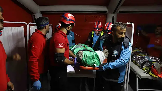 125 Kişilik Ekip, 4 İlden Katılım Sağlayarak Enkazda Arama Kurtarma Tatbikatı Gerçekleştirdi