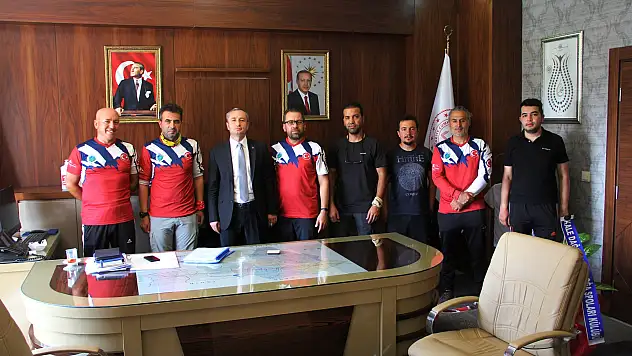 Kırıkkaleli dağcılardan Ağrı Milli Eğitim Müdürü Kökrek'e hayırlı olsun ziyareti