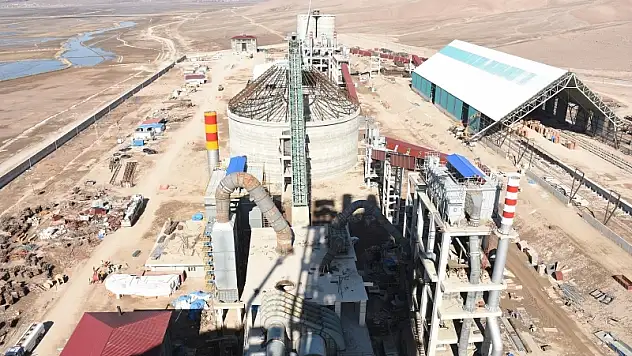 Doğubayazıt'ta bulunan çimento fabrikası işçi alımına başladı