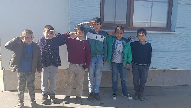 Kaymakam Balcı, minik çocukları misafir etti
