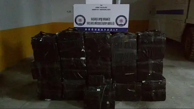Ağrı'da 38 bin paket kaçak sigara yakalandı