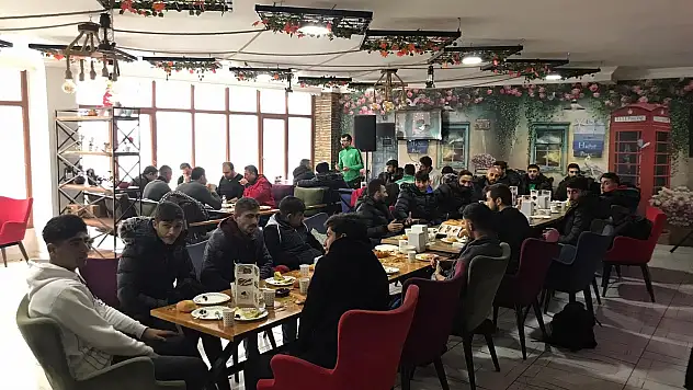 Kaymakam Balcı, sporcularla yemekte buluştu