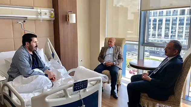 Ağrı Belediye Başkanı Sayan'a geçmiş olsun ziyaretleri