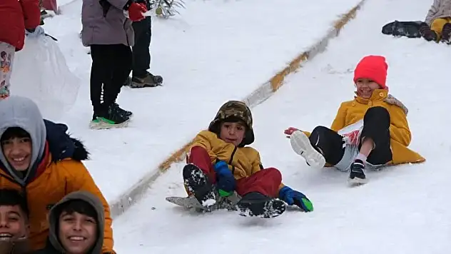15 Aralık 2025 Van Okulları Tatil Mi? Kar Tatili Açıklaması