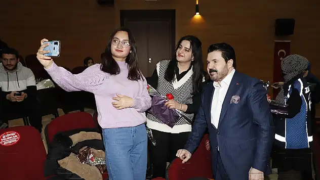 Ağrı'da Kadınlar Günü'ne özel konser
