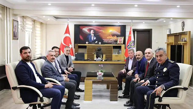 Belediye Başkanı Karadoğan Polis Haftasını kutladı