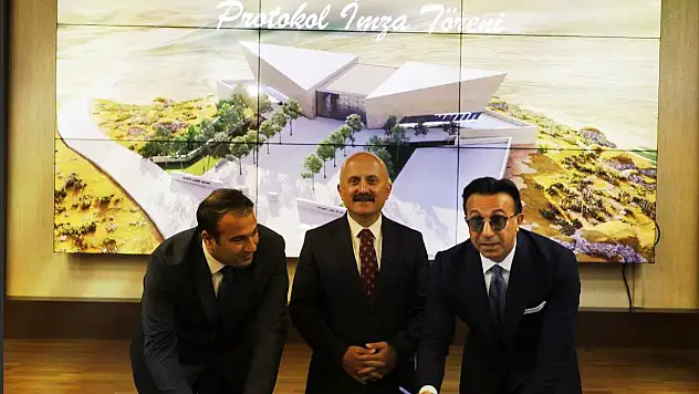 Eraslan Ailesi Ağrı'ya, Türkiye'nin En Modern Dijital Art Müzesini yapacak