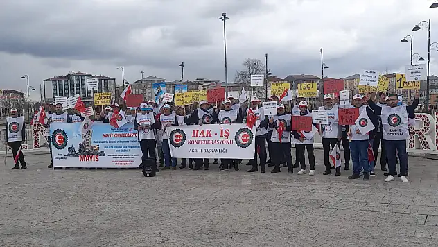 HAK-İŞ Ağrı Şubesi ' Güçlü gelecek için taleplerimizi yine meydanlardan yüksek sesle haykırıyoruz'
