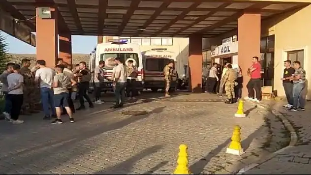Ağrı'da iki kardeş arasında çıkan kavgada 2 uzman çavuş yaralandı