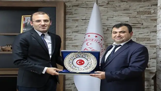 Ağrı Emniyet Müdür Yardımcısı Sağlam, Vali Vekili Şimşek'e veda etti