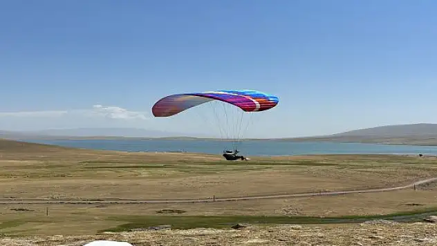 Ağrı yamaç paraşütçülerinin yeni gözdesi olacak