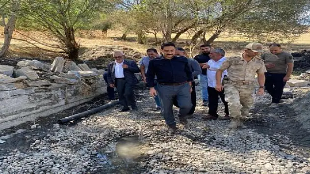 Hamur Kaymakamı Yıldırım, ilçeye bağlı köylerde incelemelerde bulundu