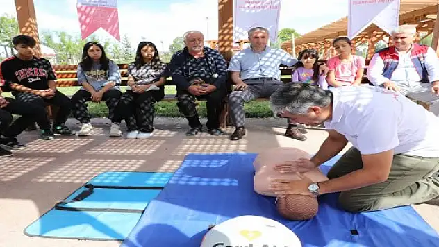 Ağrı'da 'Dünya İlkyardım Günü' etkinliği