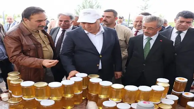 6'ncı Geleneksel Ağrı Geven Balı Festivali başladı
