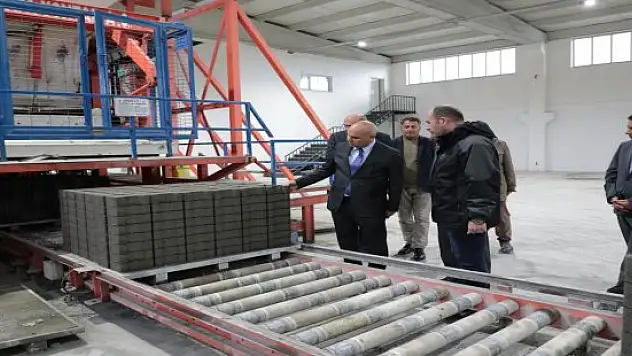 Ağrı Valisi Koç, kurum ziyaretleri ve muhtarlarla toplantı yaptı
