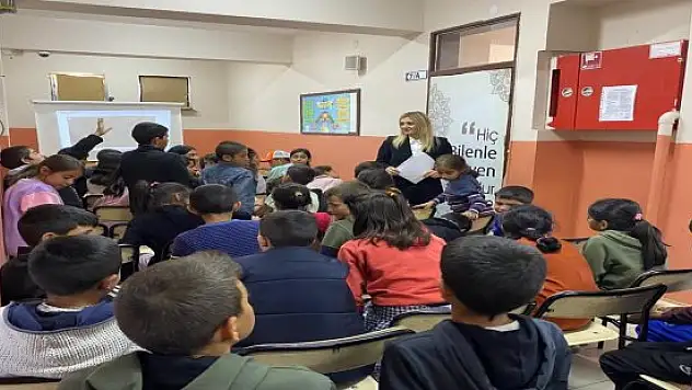 Ağrı'da TÜBİTAK Bilim Söyleşileri başladı